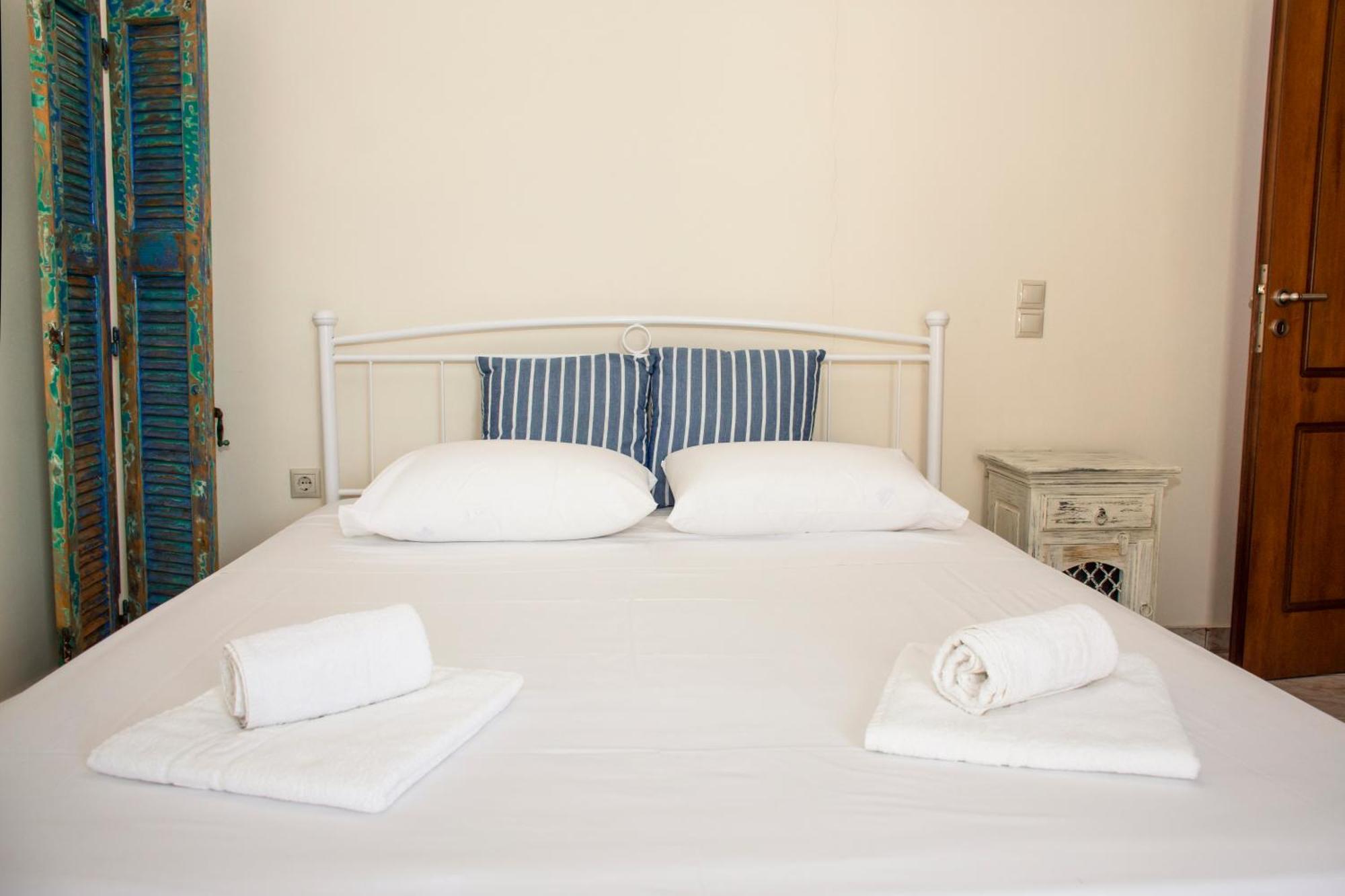 Christina Apartment 基萨莫斯 外观 照片